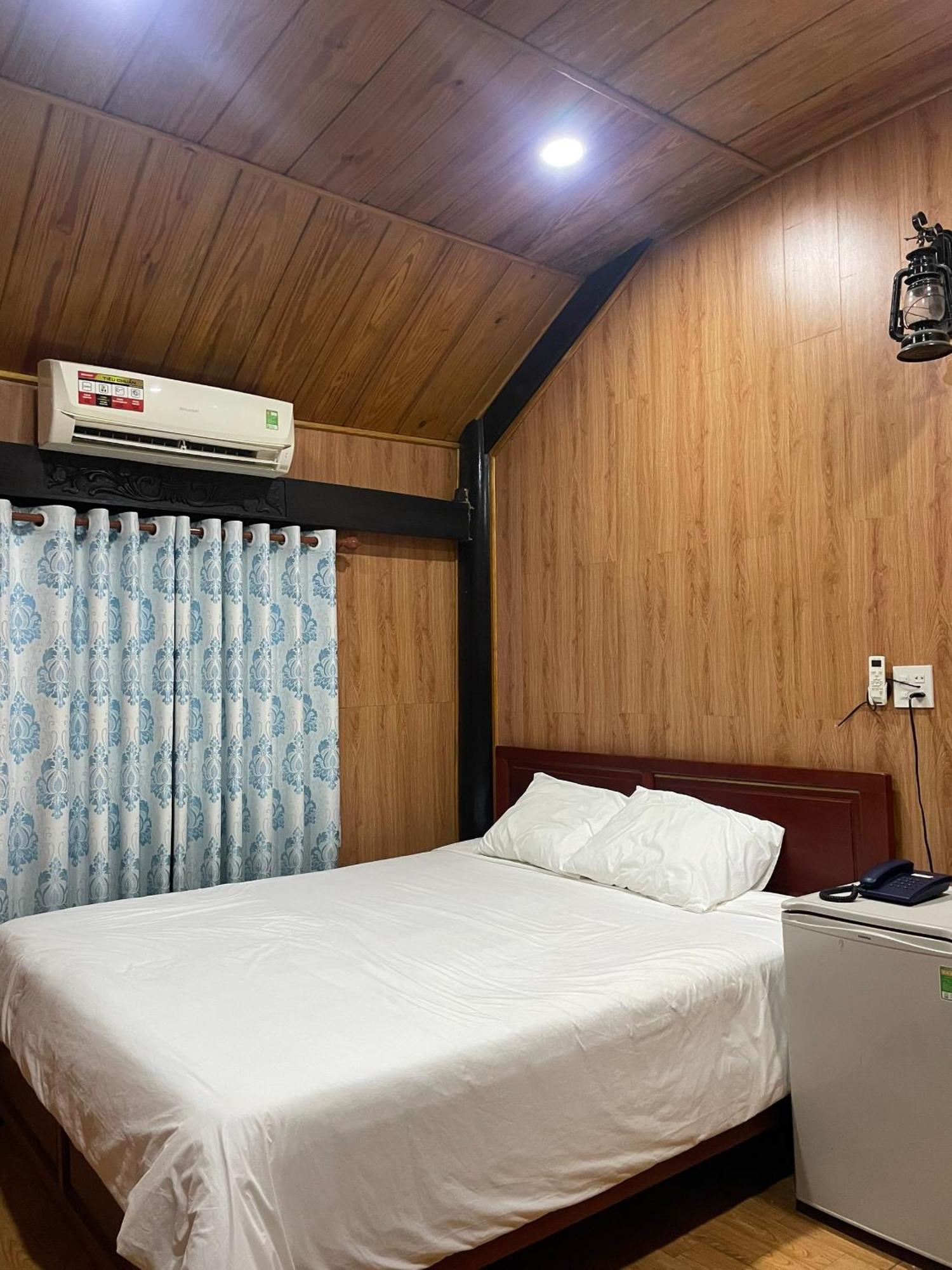 Khach San Huong Xua Hotell Hà Tiên Eksteriør bilde